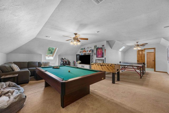 7615 NW Castle Rock Pl, Lawton, OK 73505
