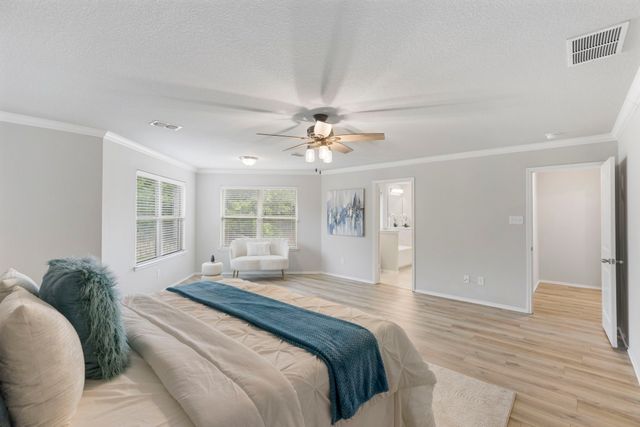 1725 Crescent Oak Street, Wylie, TX 75098