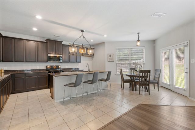 1725 Crescent Oak Street, Wylie, TX 75098