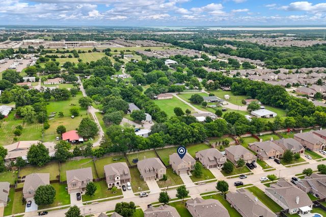 1725 Crescent Oak Street, Wylie, TX 75098