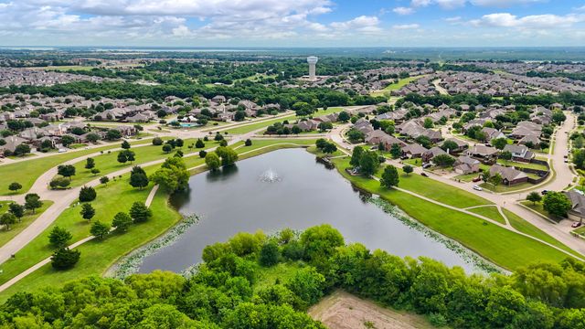 1725 Crescent Oak Street, Wylie, TX 75098