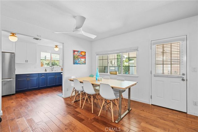 7819 Whitsett, North Hollywood, CA 91605