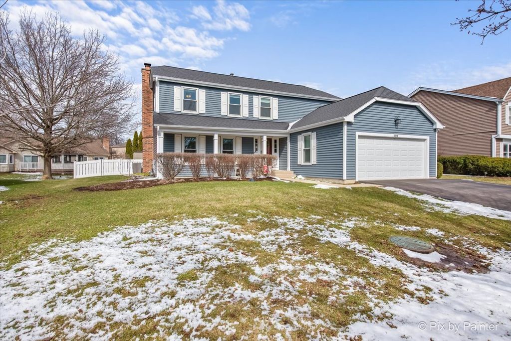 3218 Blackhawk Trail, St. Charles, IL 60174