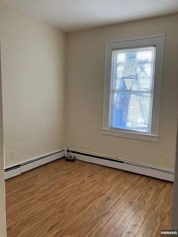 433 Lanza Avenue Apt 3, Garfield, NJ 07026