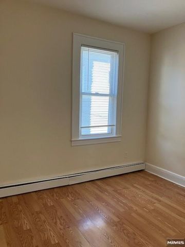 433 Lanza Avenue Apt 3, Garfield, NJ 07026