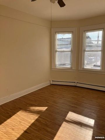 433 Lanza Avenue Apt 3, Garfield, NJ 07026