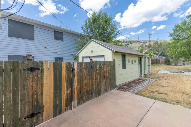 919 N 19th Street, Billings, MT 59101