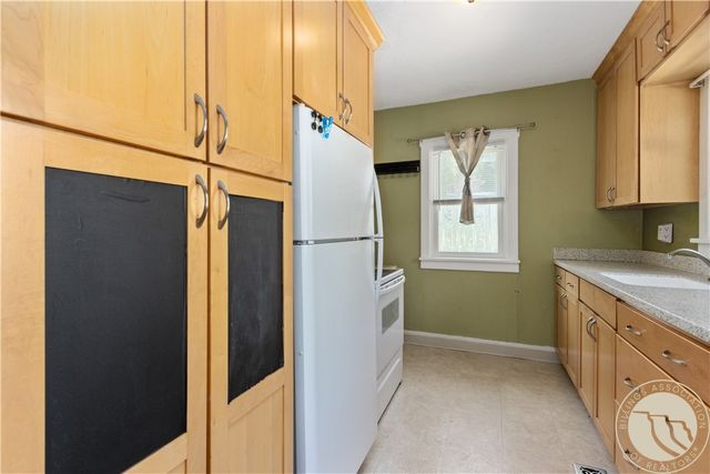 919 N 19th Street, Billings, MT 59101