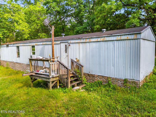 9217 Kodak Rd, Kodak, TN 37764