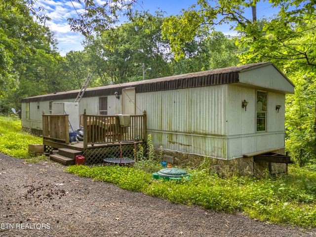 9217 Kodak Rd, Kodak, TN 37764