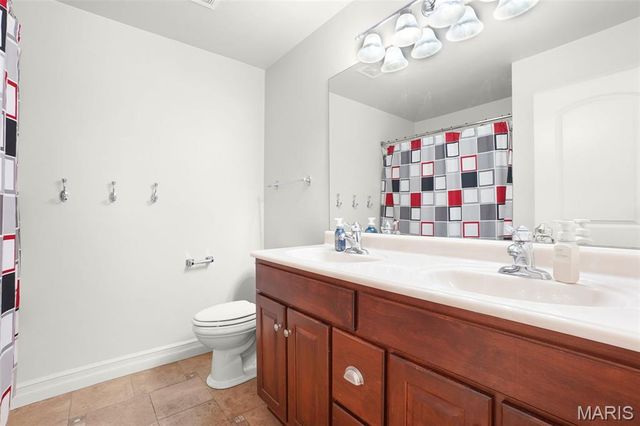 31486 Hillside Drive, Foristell, MO 63348