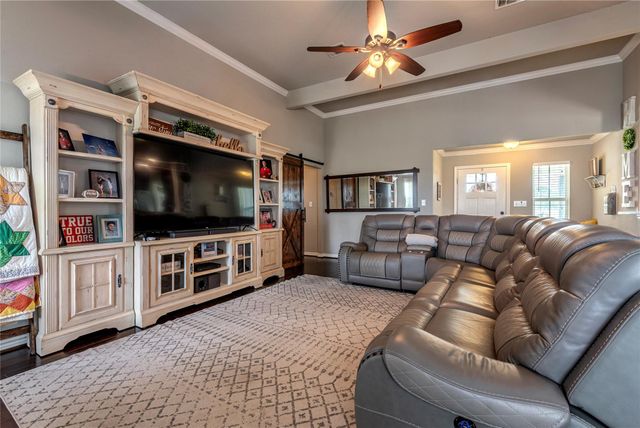 4288 Fm 2546 Road, El Campo, TX 77437