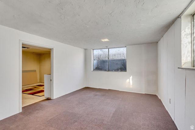 5731 S BLAKE DR, Taylorsville, UT 84129