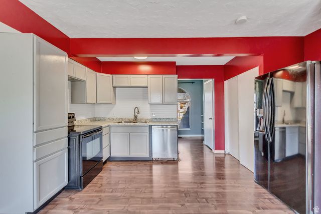 5731 S BLAKE DR, Taylorsville, UT 84129