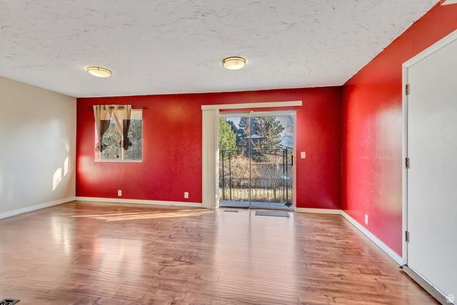 5731 S BLAKE DR, Taylorsville, UT 84129