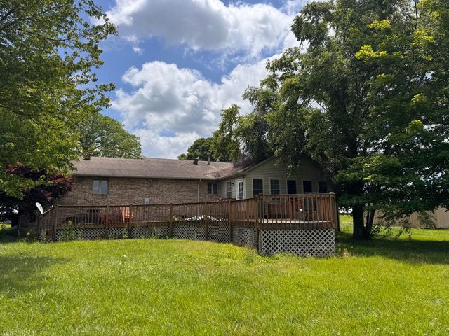 2380 Rough Creek Road, London, KY 40744