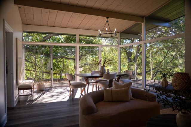 2930 Alexis Drive, Palo Alto, CA 94304