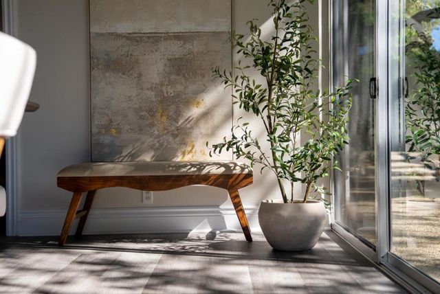 2930 Alexis Drive, Palo Alto, CA 94304