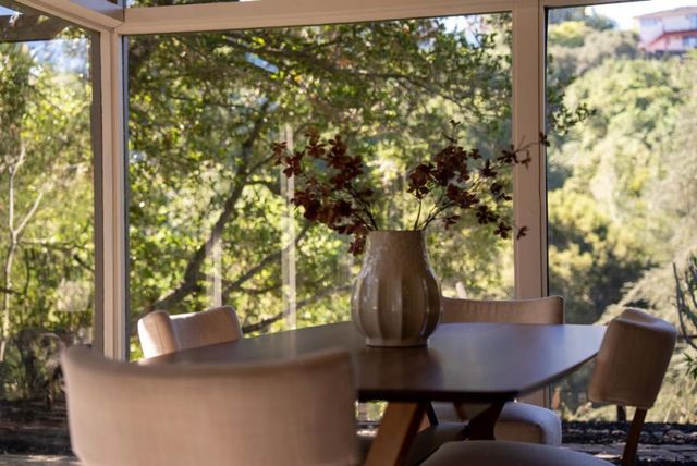 2930 Alexis Drive, Palo Alto, CA 94304