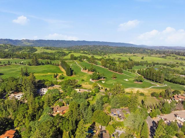 2930 Alexis Drive, Palo Alto, CA 94304