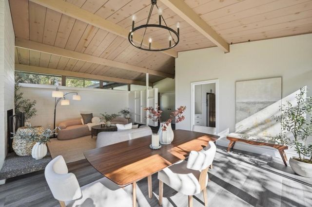 2930 Alexis Drive, Palo Alto, CA 94304