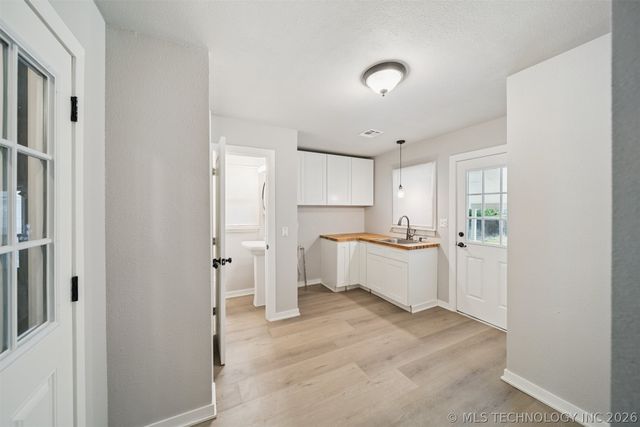 215 S Elliott Street, Pryor, OK 74361