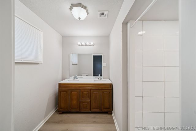 215 S Elliott Street, Pryor, OK 74361