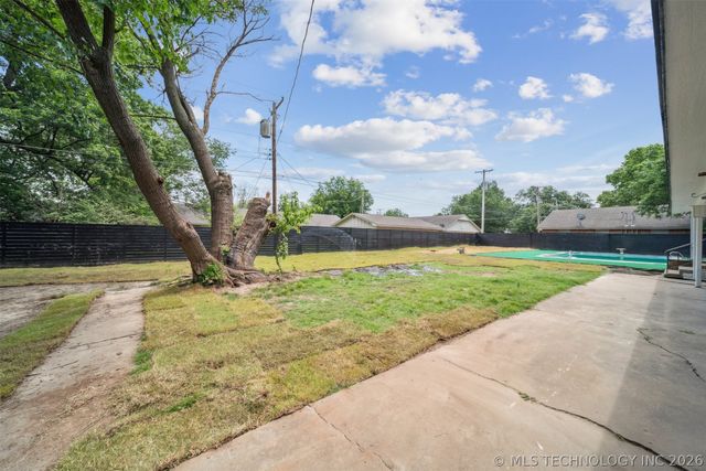 215 S Elliott Street, Pryor, OK 74361