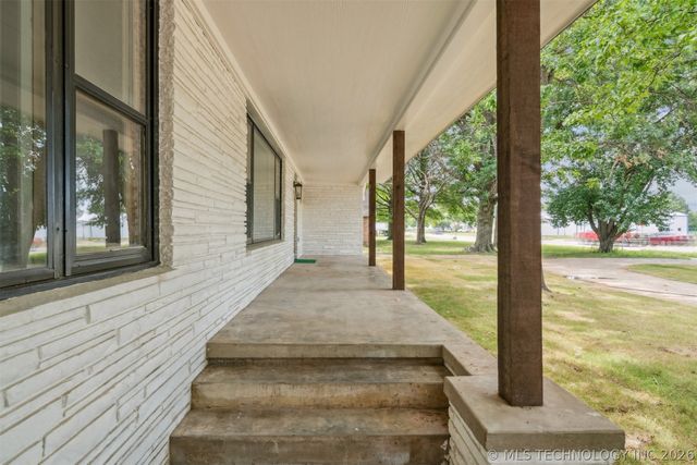 215 S Elliott Street, Pryor, OK 74361