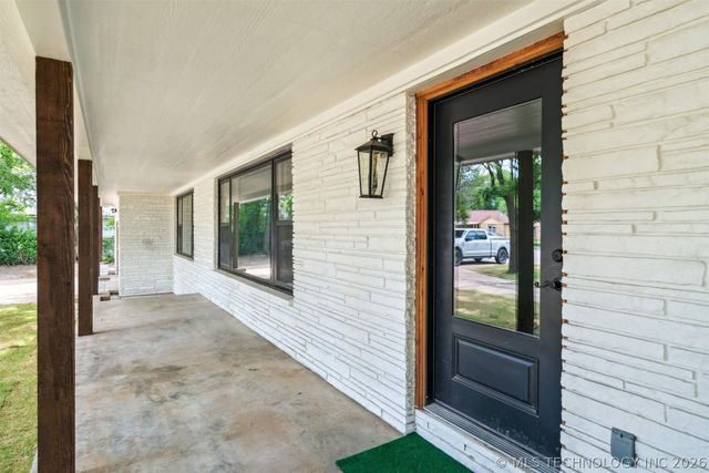 215 S Elliott Street, Pryor, OK 74361