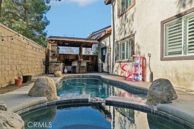 142 Tamarack, Corona, CA 92881