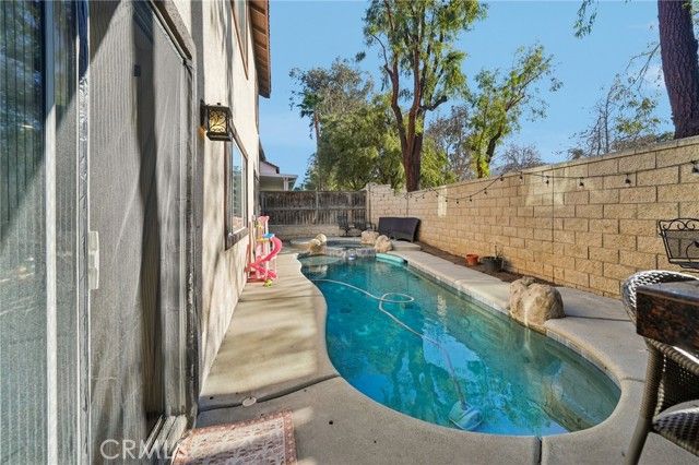 142 Tamarack, Corona, CA 92881