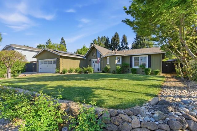 1035 Easy Street, Morgan Hill, CA 95037