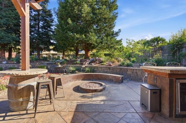 1035 Easy Street, Morgan Hill, CA 95037