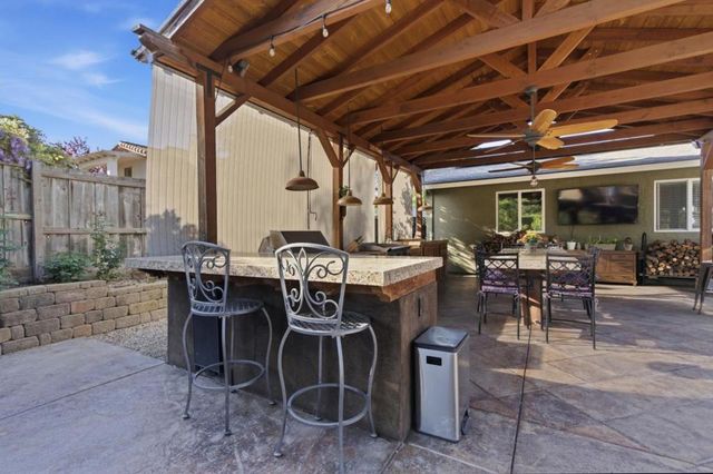 1035 Easy Street, Morgan Hill, CA 95037