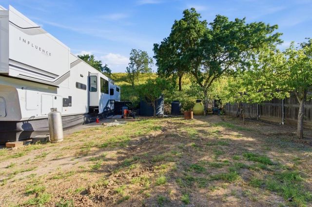 1035 Easy Street, Morgan Hill, CA 95037