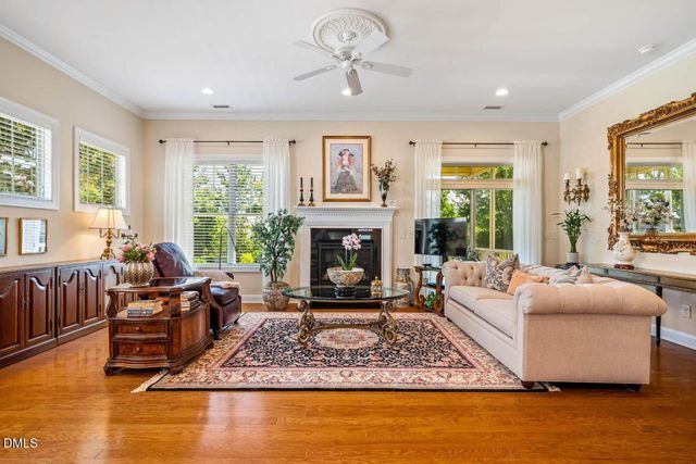79 Heatherwood Drive, Chapel Hill, NC 27516