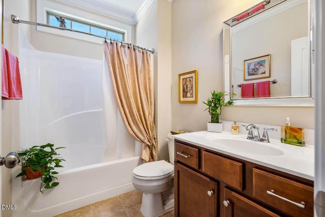 79 Heatherwood Drive, Chapel Hill, NC 27516