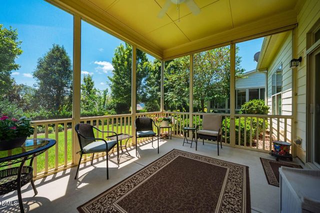 79 Heatherwood Drive, Chapel Hill, NC 27516