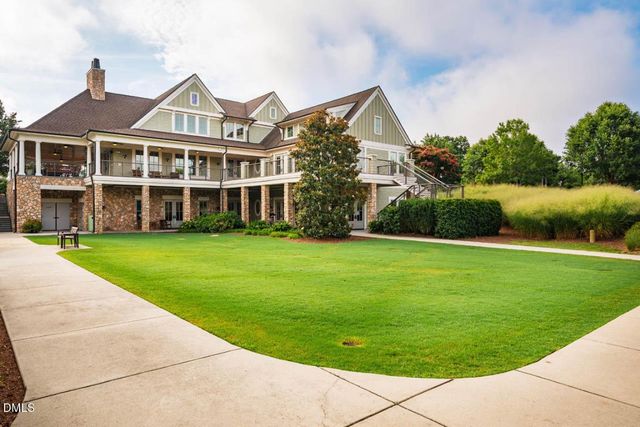 79 Heatherwood Drive, Chapel Hill, NC 27516