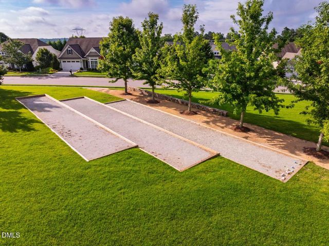 79 Heatherwood Drive, Chapel Hill, NC 27516