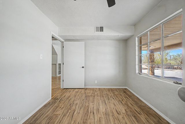3442 W MEANDER Road, New River, AZ 85087