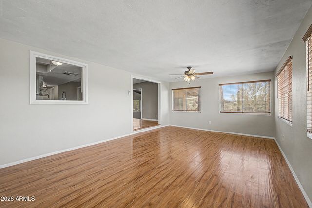 3442 W MEANDER Road, New River, AZ 85087