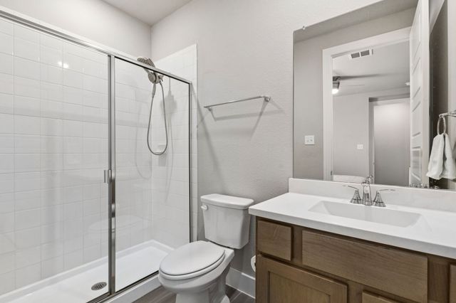 1925 Pelham Drive, Aubrey, TX 76227