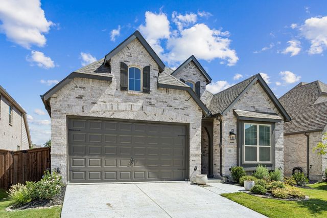 1925 Pelham Drive, Aubrey, TX 76227