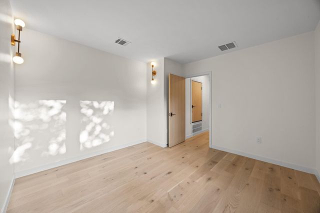 3007 Village DR, Austin, TX 78731