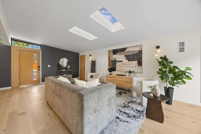 3007 Village DR, Austin, TX 78731