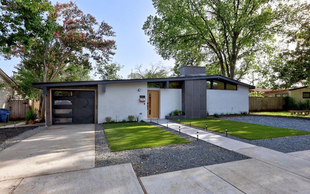 3007 Village DR, Austin, TX 78731
