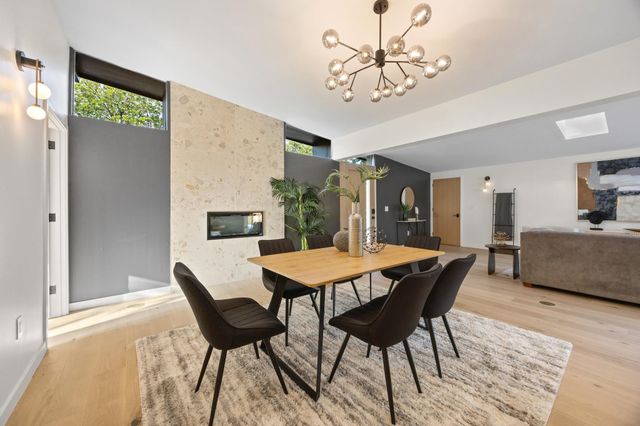 3007 Village DR, Austin, TX 78731