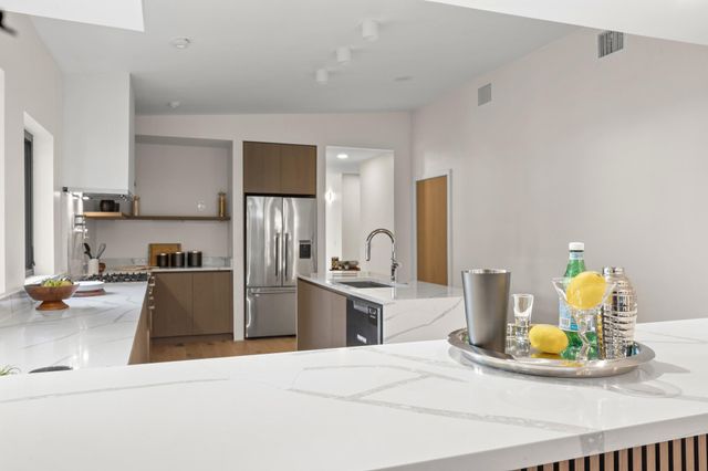 3007 Village DR, Austin, TX 78731